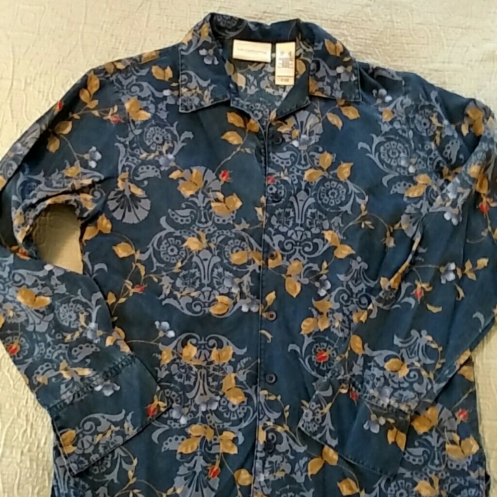 💓2FOR$8💓Liz Claiborne button down shirt S